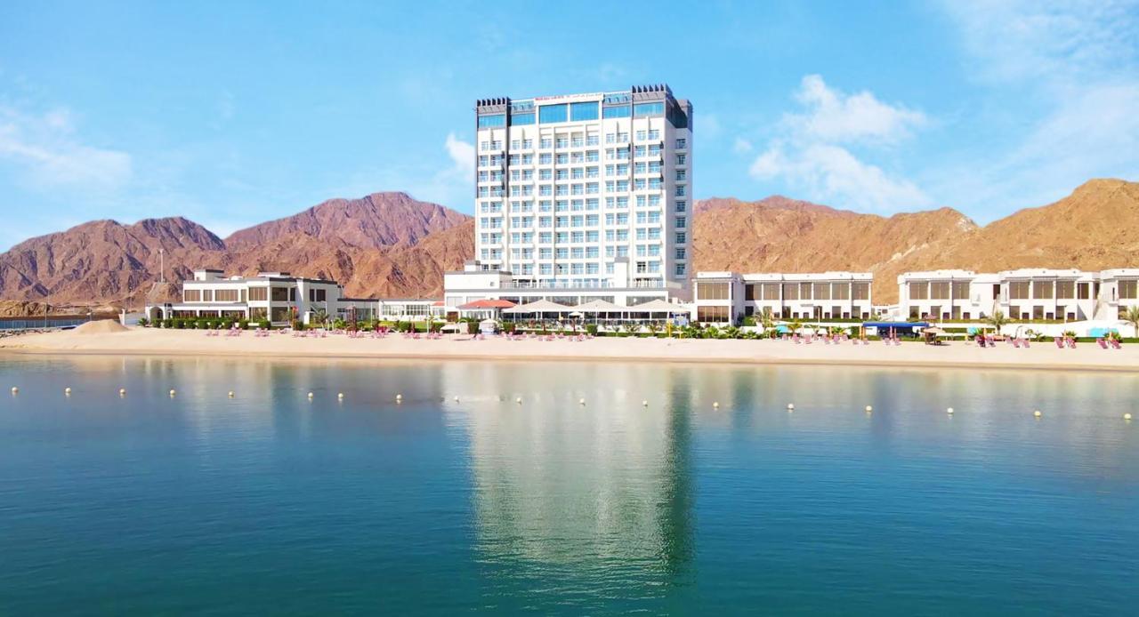 Mirage Bab Al Bahr Beach Hotel Dibba Exterior foto